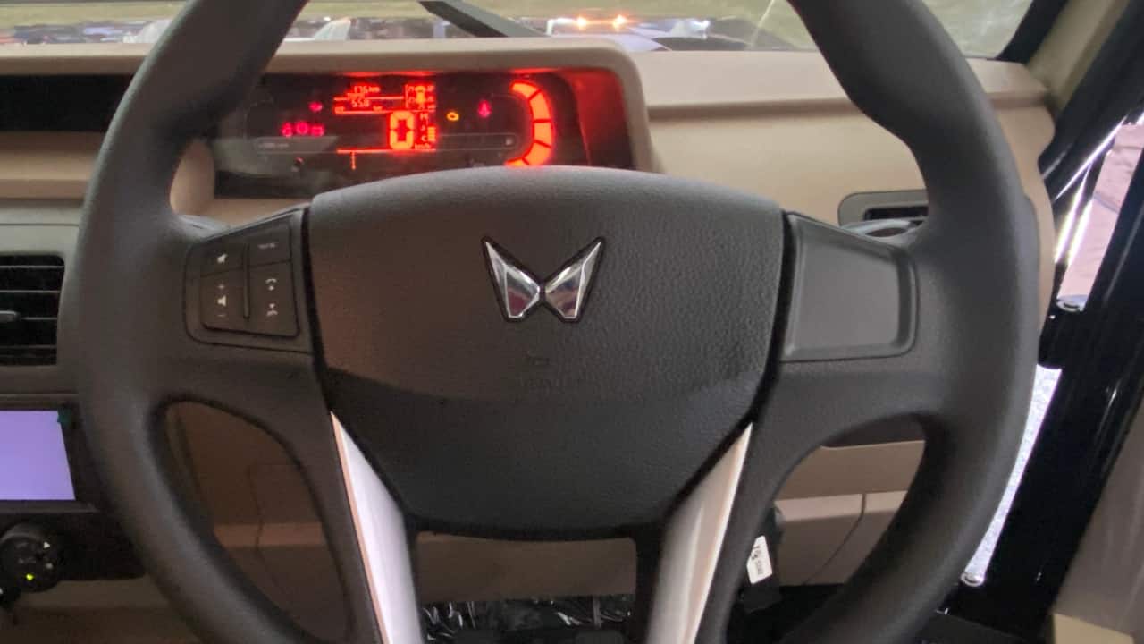 Auto stocks rise up to 3%, M&M reports 25% rise in December sales