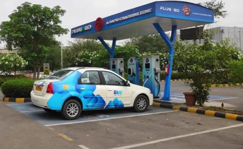 Quiklyz ties up with BluSmart to provide 500 EVs on lease - b2b