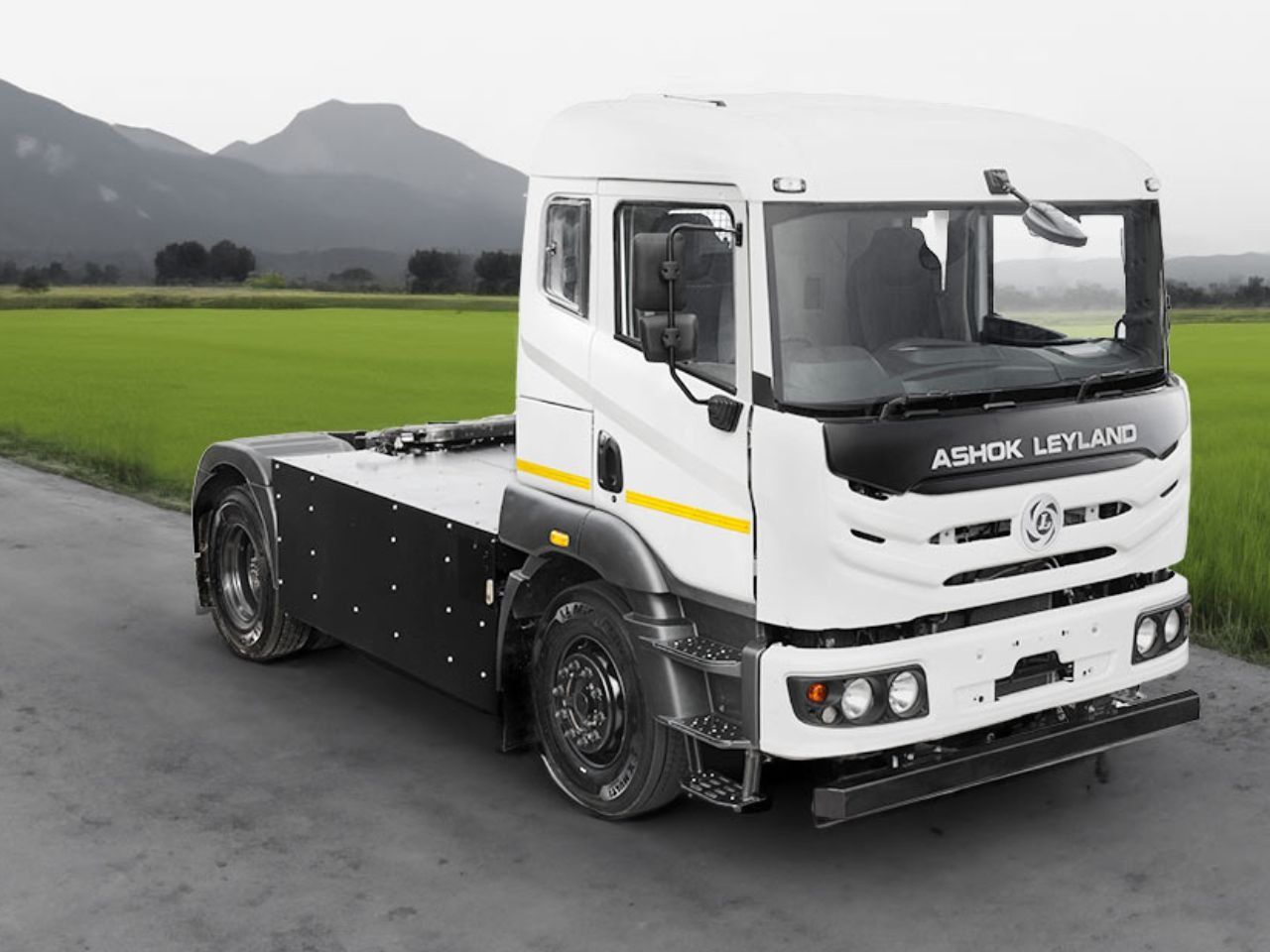 Ashok Leyland Targets FY28 Launch For EV Battery Pack Plant Amid Localisation Push