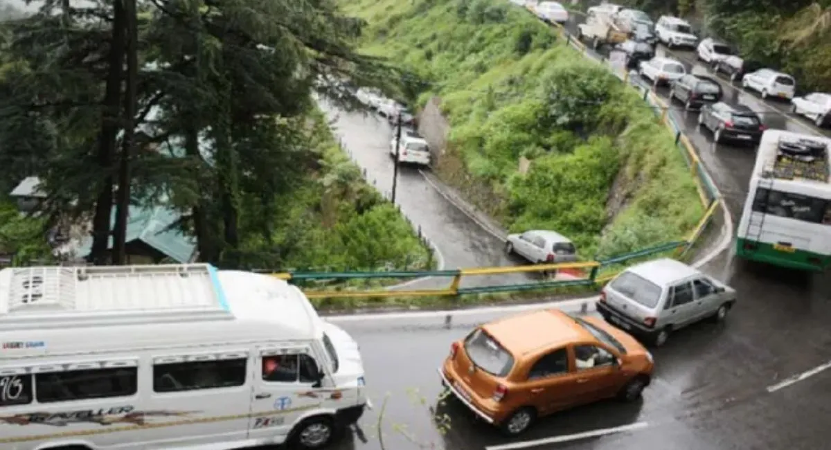 Himachal Pradesh Hikes Commercial Vehicle Registration Application Fees Across 8 Categories; Fees Revised After 26 Years